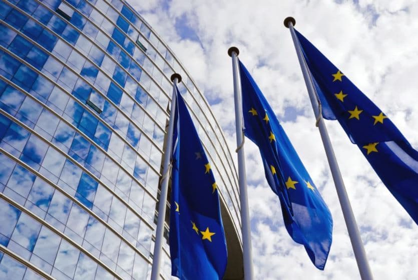 Eurodeputetja ngre shqetësimin për “sëmundjen” e re të izolimit që po prek të rinjtë
