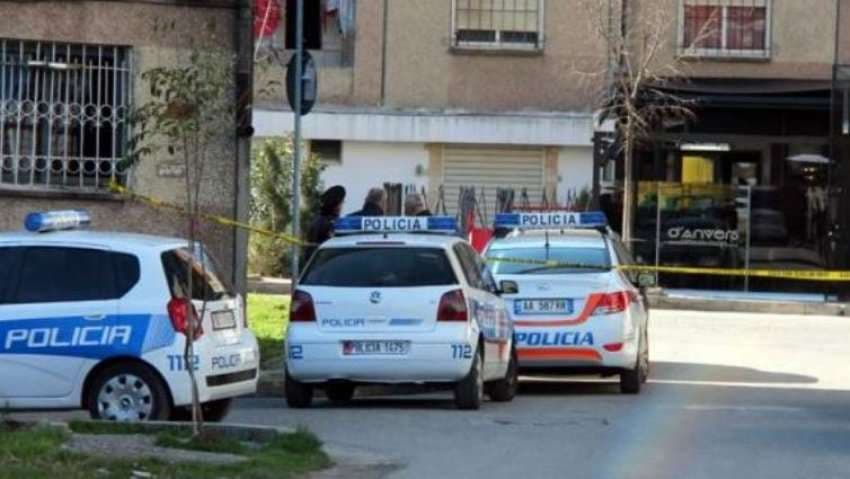 Të shtëna me armë zjarri në Kavajë, raportohet për dy viktima
