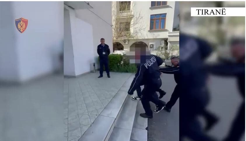     I dënuar për shpërndarje të materialeve pornografike/ Arrestohet në Tiranë 27-vjeçari nga Gjermania 