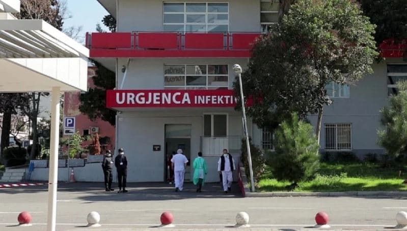     17 raste të reja me Covid në 24 orë/ Ndërron jetë 62-vjeçarja nga Kruja