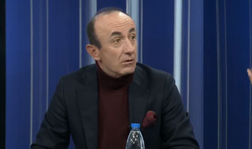 “E keni braktisur Roland Bejkon në Tiranë?”, Sula: Shumica është tek Belind Këlliçi! Nëse Berisha fiton zgjedhjet i kërkoj falje