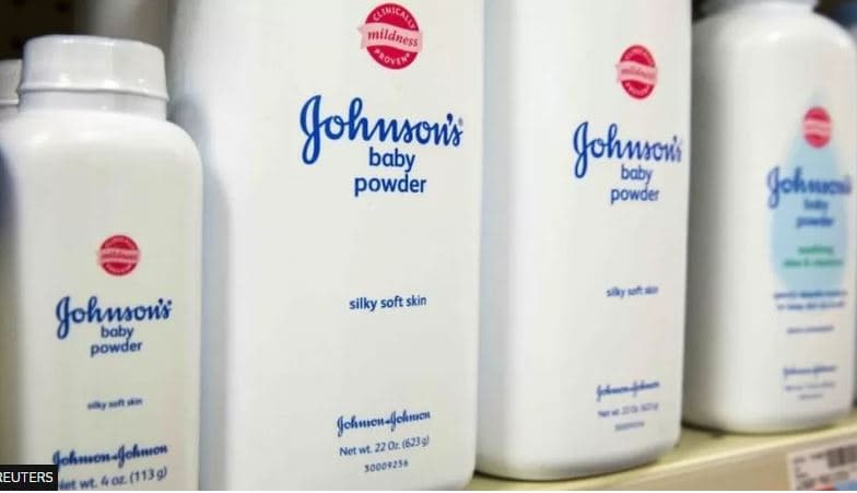 “Shkakton kancer”, Johnson ofron 9 mld dollarë për të zgjidhur procese gjyqësore