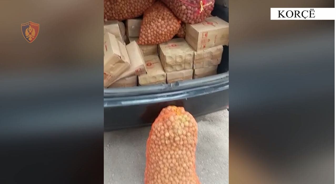 Kontrabandë mallrash, tre të arrestuar në Korçë, mes tyre edhe një doganier