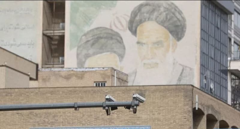 “Mos festoni”, hebrenjtë në Iran u detyruan të mos festojnë Pashkët
