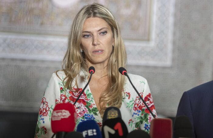 Qatargate/ Eva Kaili del nga burgu katër muaj pasi u arrestua për korrupsion
