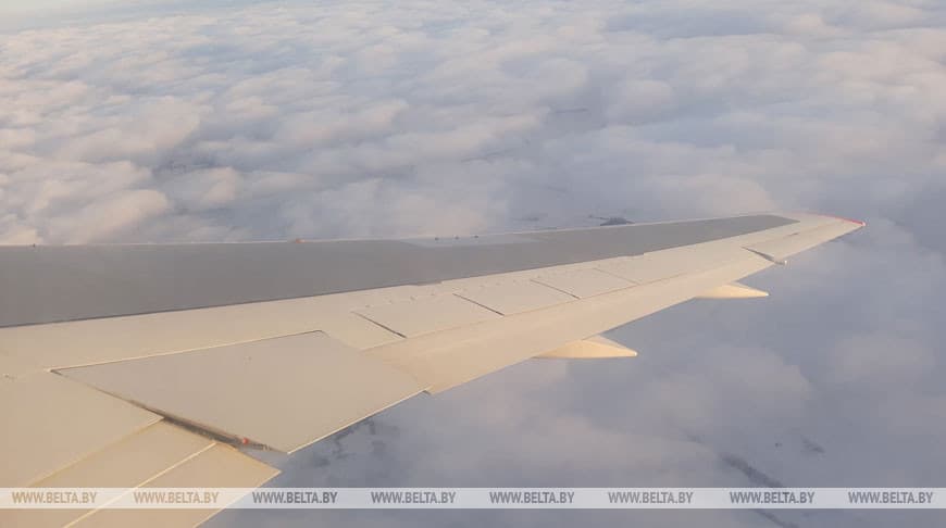 Lukashenko: Bjellorusia është gati të prodhojë pjesë për avionët rusë