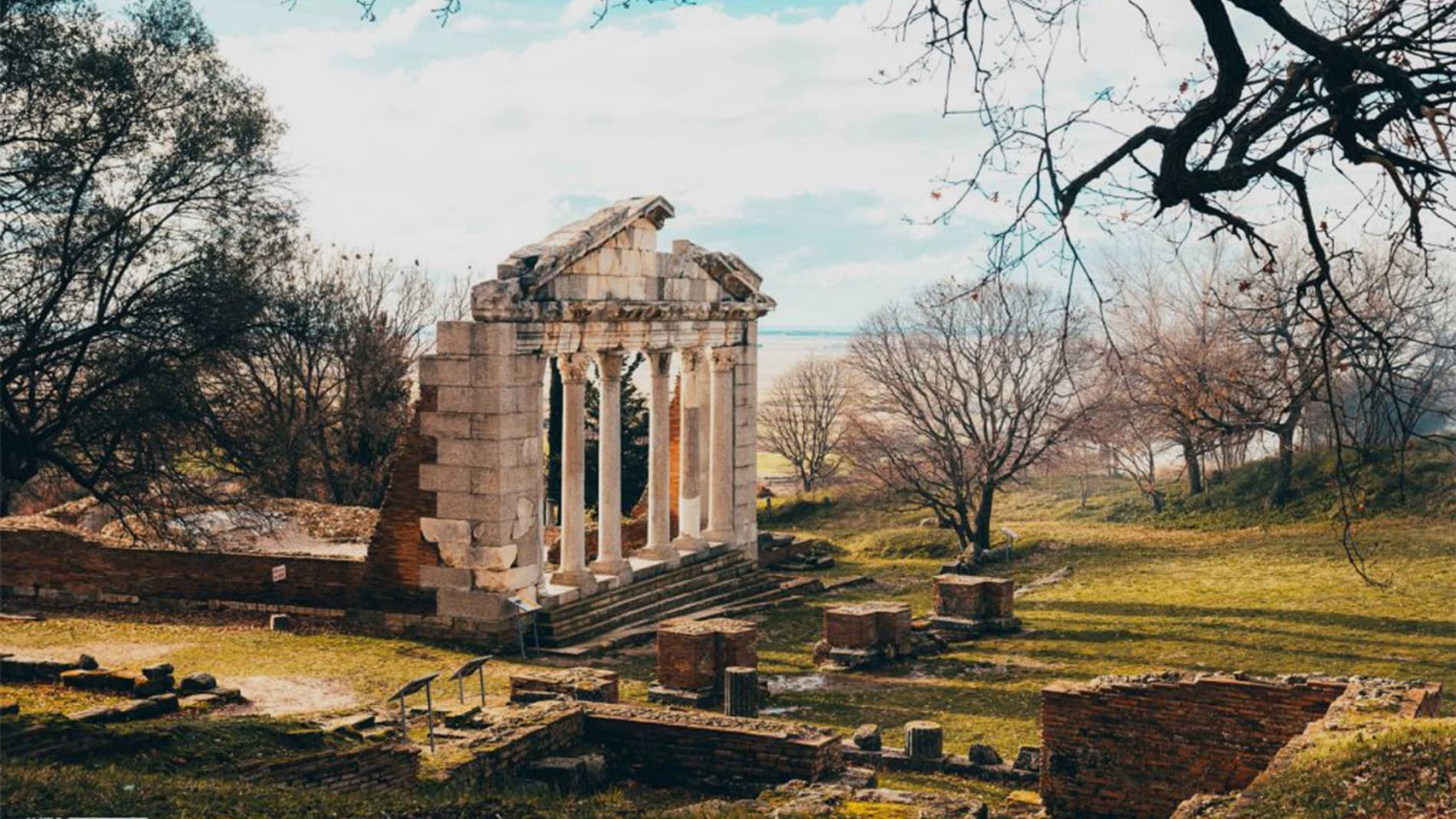 18 Prill, Dita Ndërkombëtare e Monumenteve Kulturore dhe Parqeve Arkeologjike