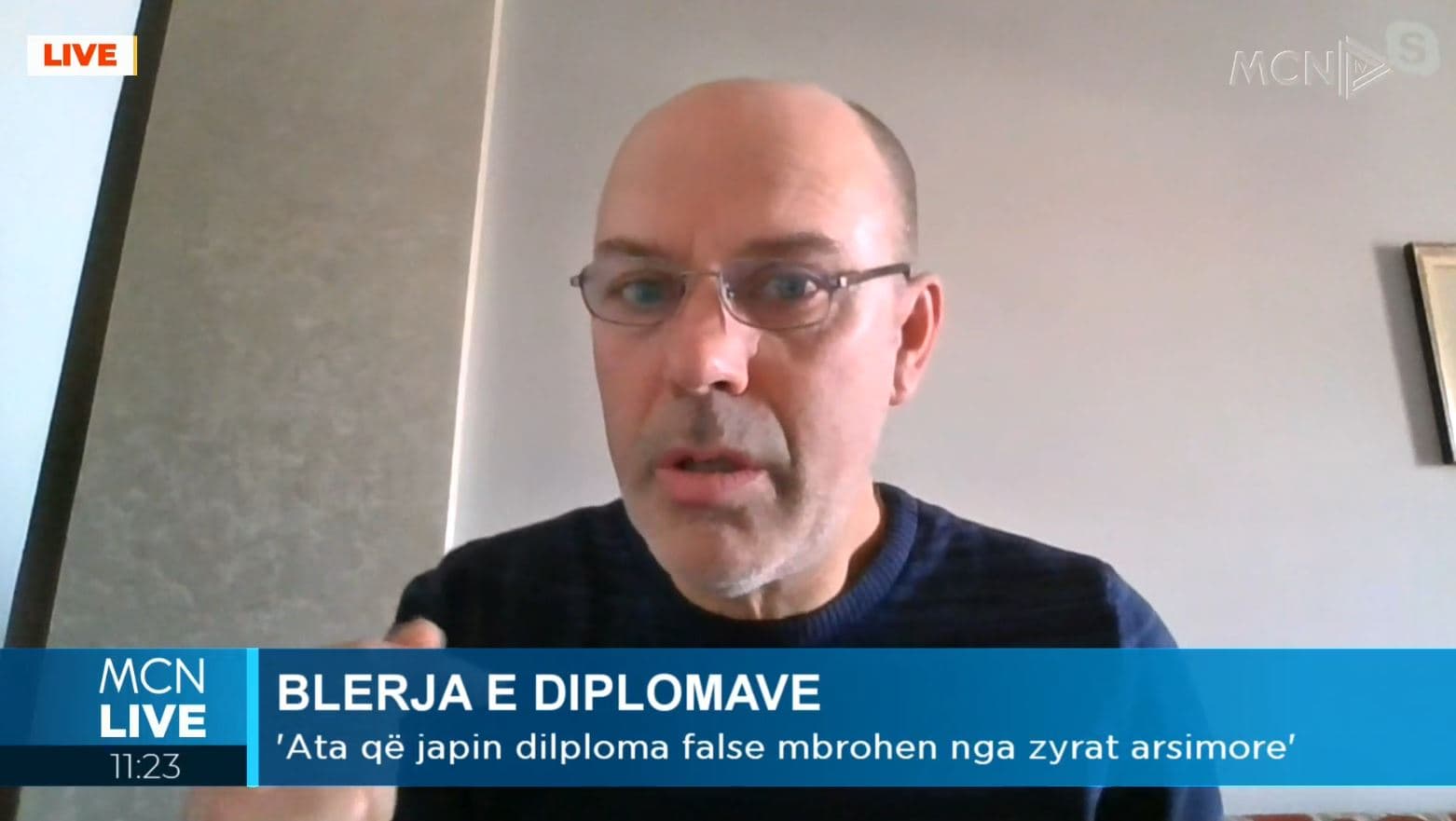 Mehmeti: 10-20% e administratës është pa diplomën e të mesmes, të lartën mund ta kenë 