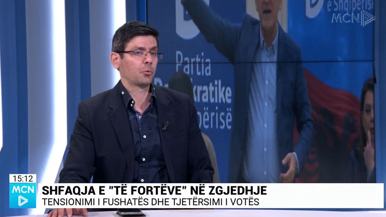 Fushata/ Kalemaj: Rama adoptoi stilin “tallava” duke sfumuar kandidatët. Te opozita garuesit po luajnë fort dhe ka dualizëm  