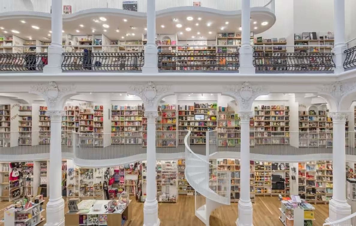 Dita Botërore e Librit, këtu janë 15 libraritë më të bukura në Evropë