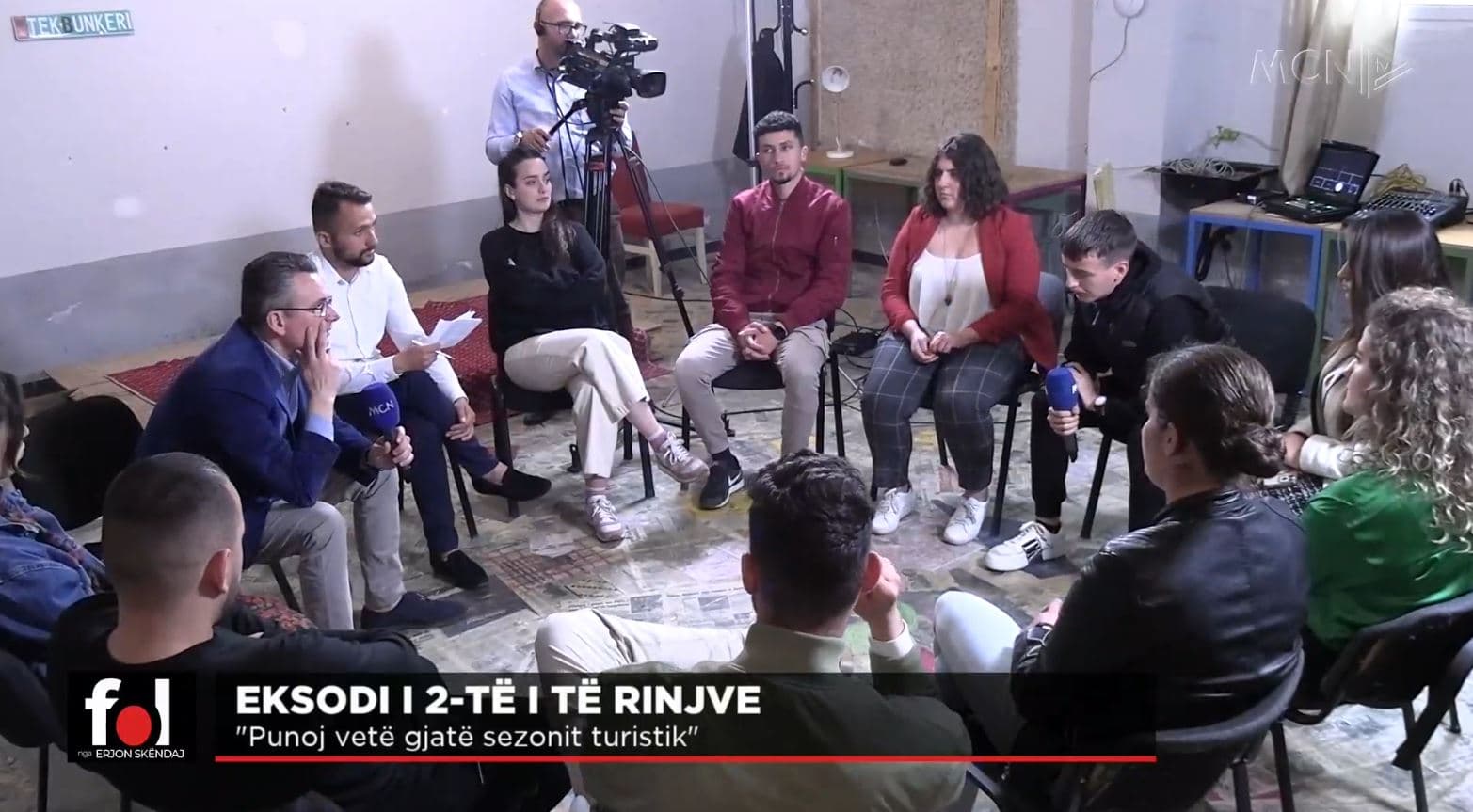 Eksodi i dytë/ Të rinjtë: Problem pagat, mungesa e meritokracisë dhe pasiguria