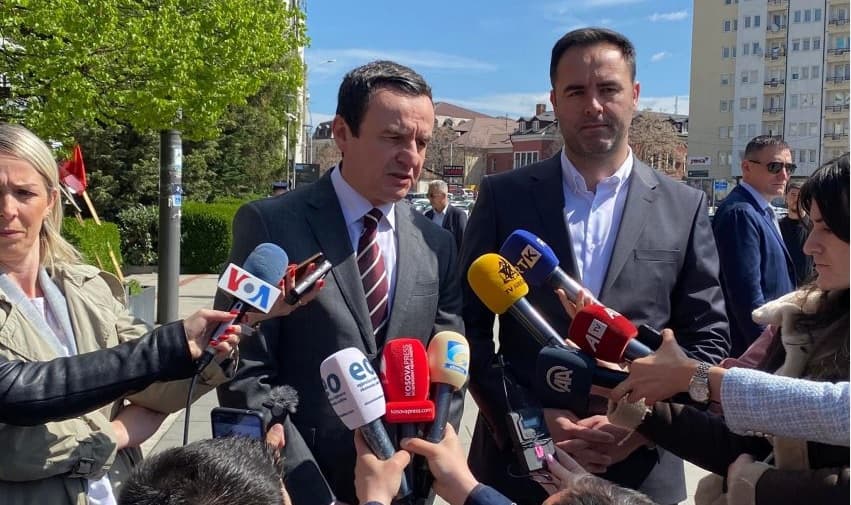 Takimi i 2 majit me Vuçiçin/ Kurti: Pres që me urgjencë të trajtohet çështja e të pagjeturve