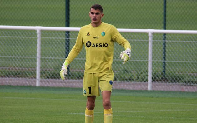 Milan kërkon portier në Ligue 2