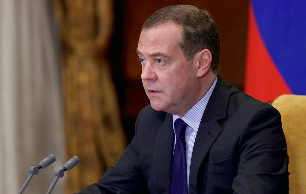 Medvedev: Shkatërrim të plotë regjimit të Kievit, hakmarrje ndaj figurave kryesore të tij