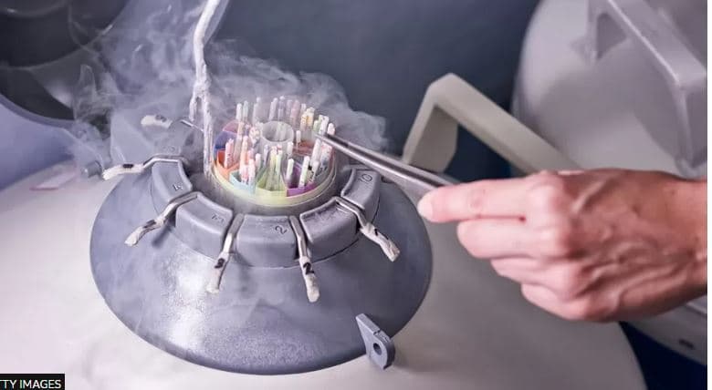 Dyshohet se ka lindur 550 fëmijë, 41-vjeçarit holandez i ndalohet të dhurojë spermën