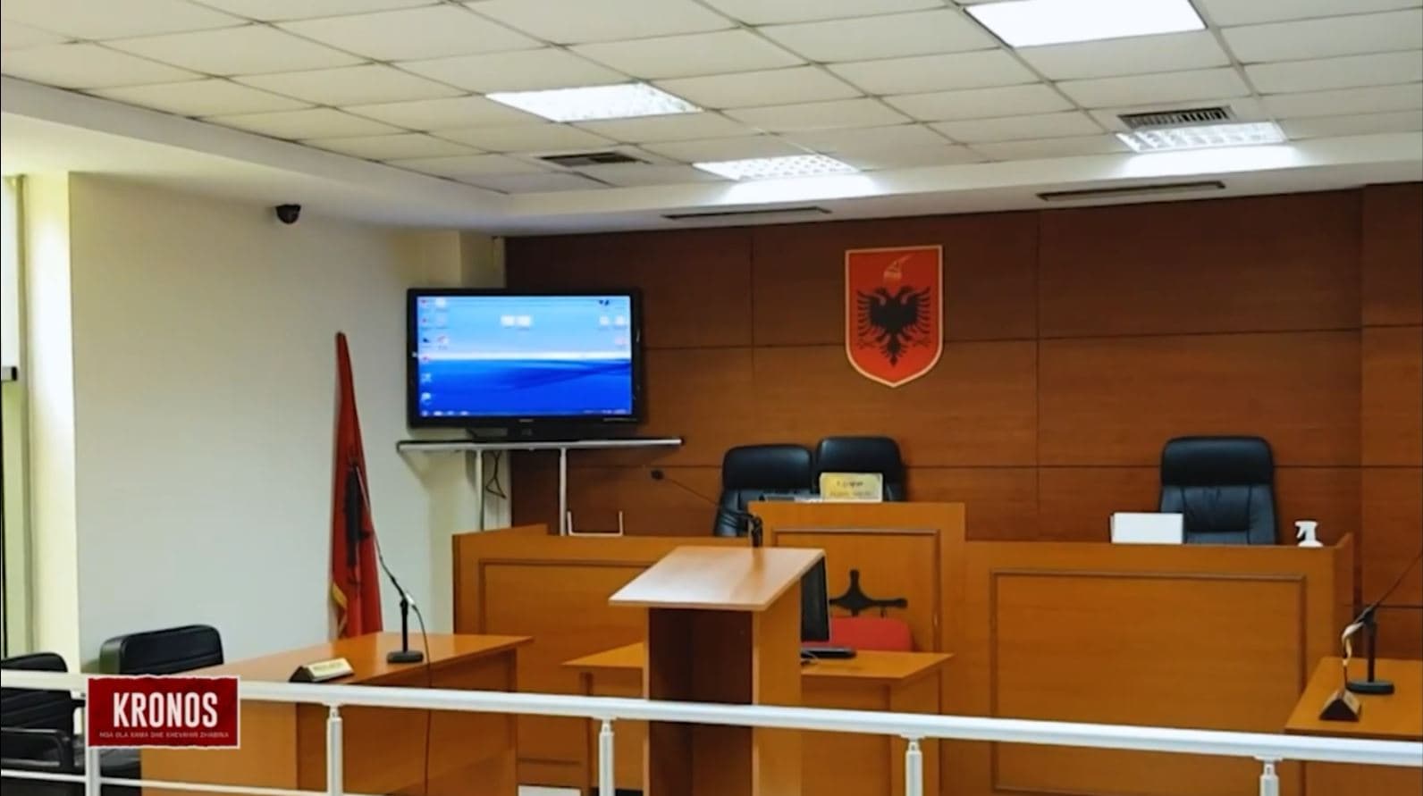 KRONOS/ Drejtësi e re, zakone të vjetra. KLP promovon anëtarët e tij, ligji ndalon lëvizjet edhe 3 vite pas mbarimit të mandatit