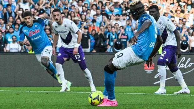 Vendos goli i Osimhen ndaj Fiorentinës, Napoli feston titullin me fitore