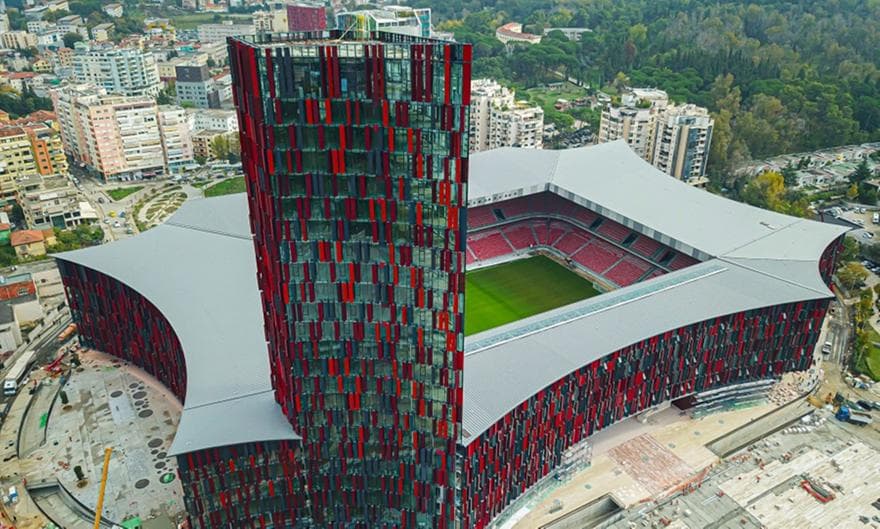 Finalja e Kupës së Greqisë, AEK-PAOK mund të luhet në Tiranë