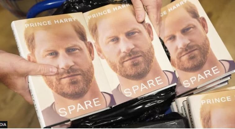 Shkrimtari i kujtimeve të Princit Harry rrëfen se është përndjekur dhe ngacmuar nga media