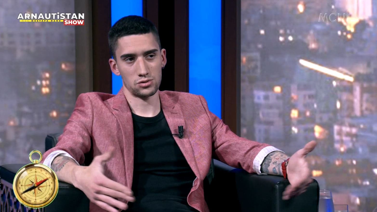 Komediani mysliman Dario Haruni: Prezantohem si mendimtar i lirë dhe prostitutë skenike