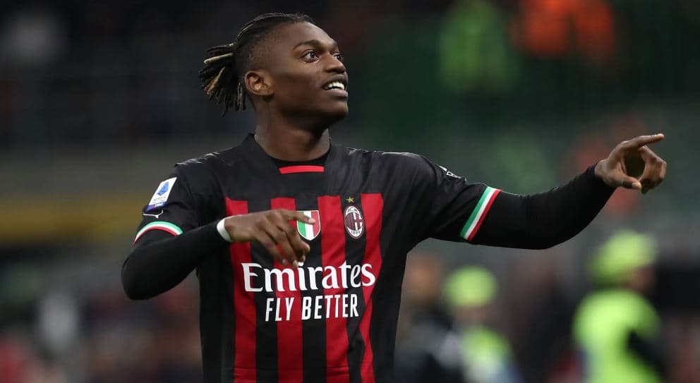 Merr fund “telenovela”, Leao rinovon me Milanin