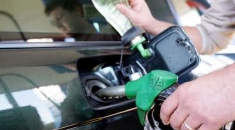 Zhbllokohet situata në tregun e fiskalizimit të hidrokarbureve