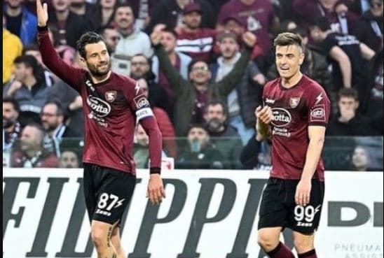 Gol në minutat e fundit, Salernitana shtang Atalantën