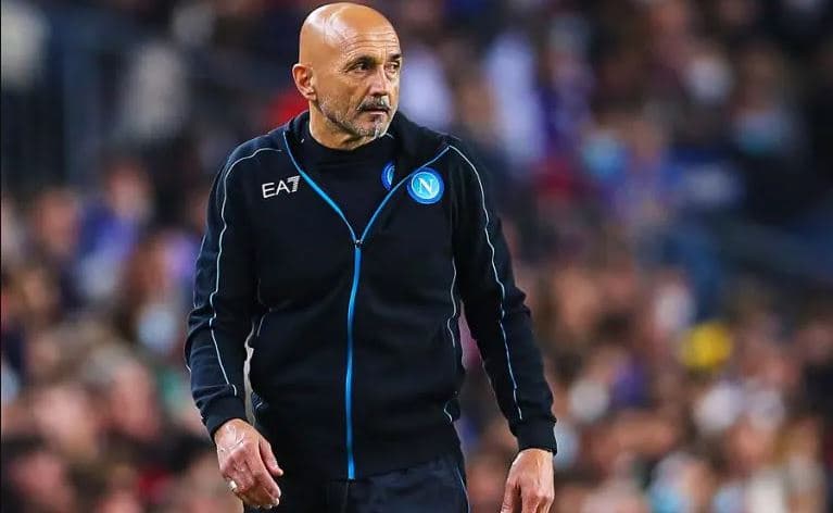 Fitoi titullin kampion, Napoli vendos për të ardhmen e trajnerit Spalletti