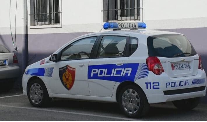 I ofruan një vend pune për djalin një personi në këmbim të votës, procedohen  dy punonjëse të “Zyrës së Ndihmës Ekonomike” në Këlcyrë