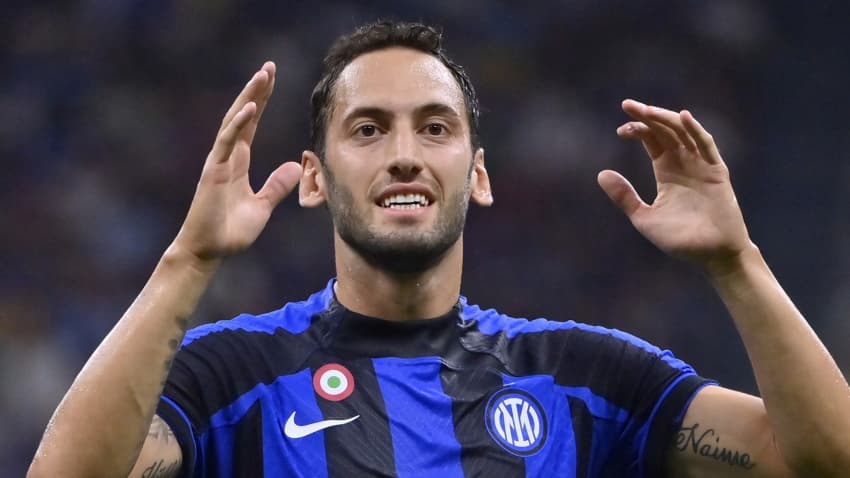 Calhanoglu afër rinovimit me Interin
