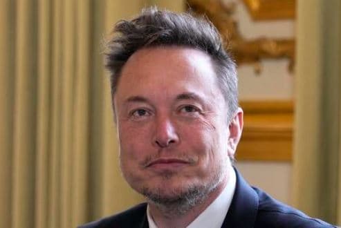 Elon Musk kritikon punën në distancë: Zvogëlon produktivitetin