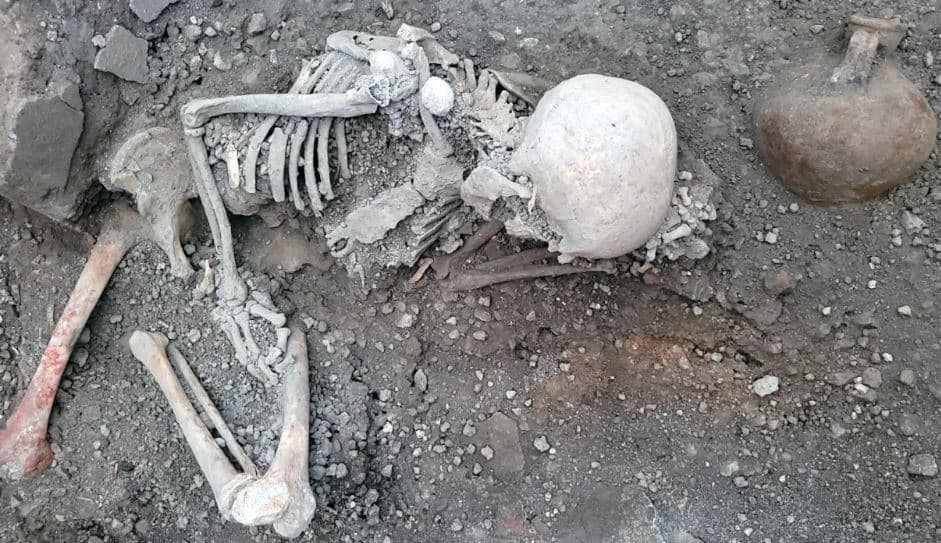 Arkeologët zbulojnë dy viktima të reja të Pompeit të vrarë nga tërmeti