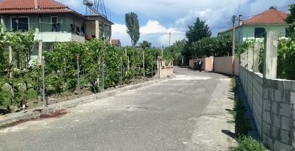 Ngjarje e rëndë në Elbasan, kunati vret me sëpatë kunatën