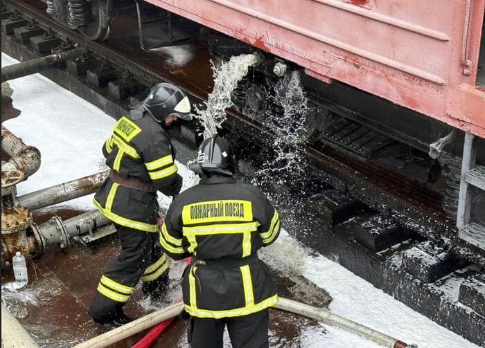 Treni me grurë del nga shinat në Krime, autoritetit flasin për sulm