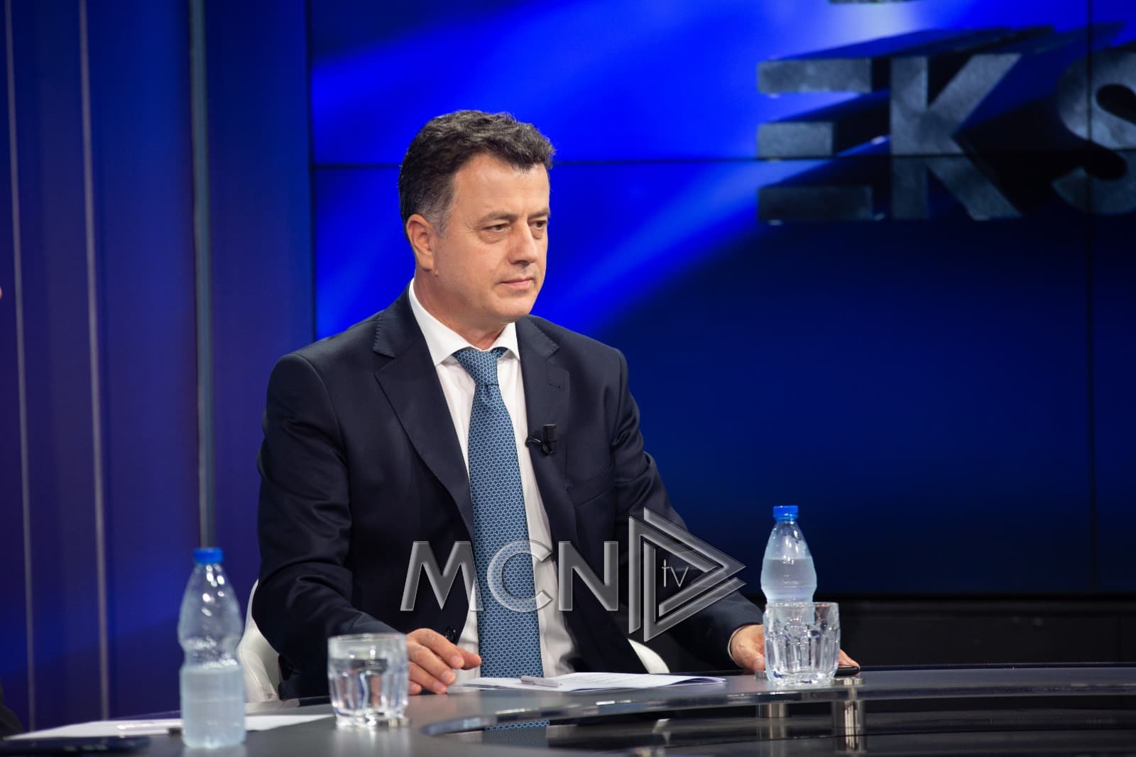 Dorëheqja e Alibeajt, Noka: E përdorën, e shtrydhën, e hodhën