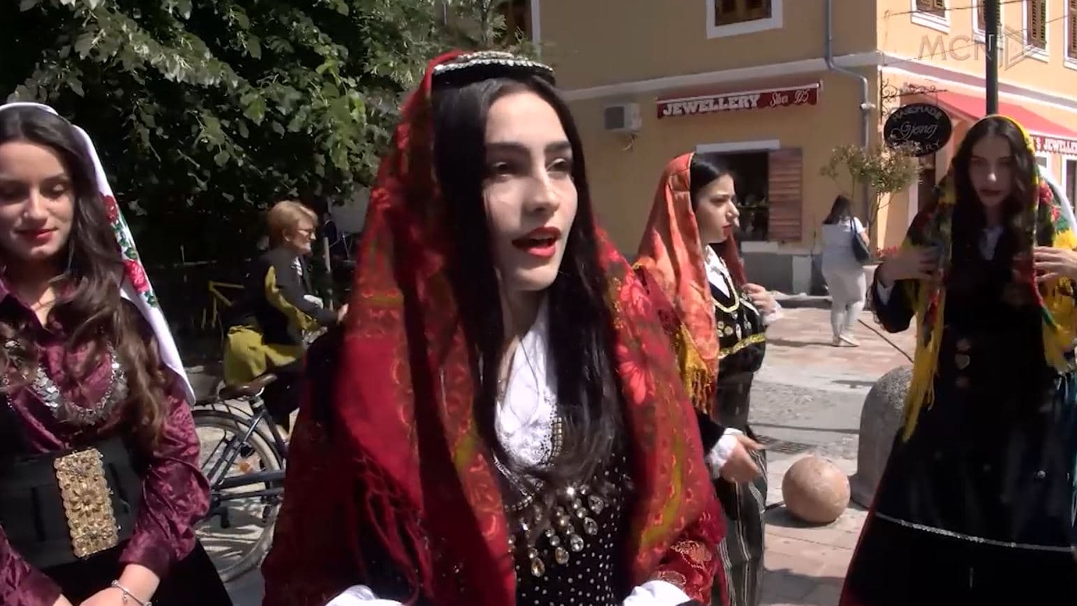 Xhubleta sjell “Europën” në Shkodër/ Hupin: Mundësi që bota të njohë vlerat që fshihen në Shqipëri (VIDEO)