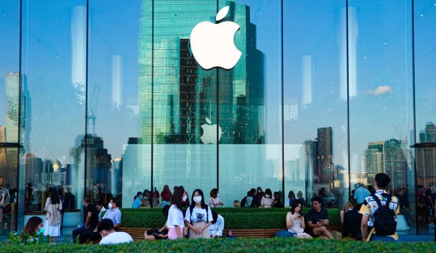 Apple pasurohet në Kinë