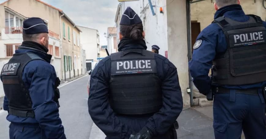 Sulm me kallashnikov në Francë, vriten 3 të rinj në Marsejë