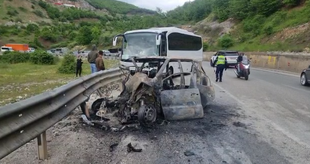 Aksidenti me 5 të plagosur në aksin Qafë Thanë-Prrenjas, arrestohet drejtuesi i automjetit