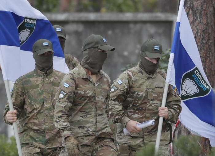 Partizanët rusë: Jo më diktaturë, jemi në tre qytete