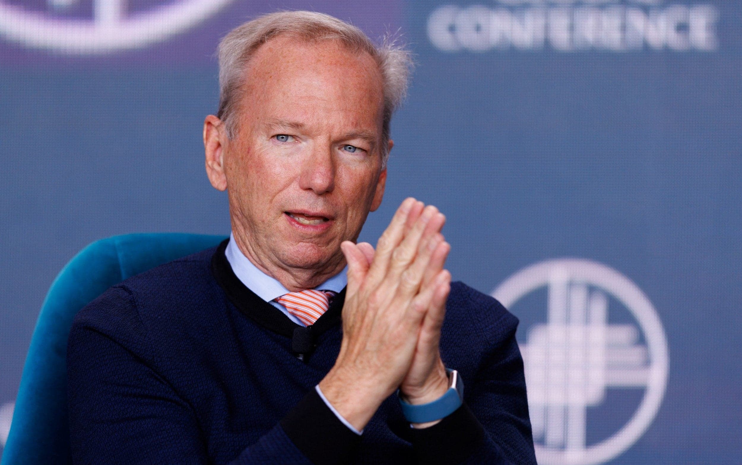 Ish-CEO i Google: Inteligjenca artificiale mund të përbëjë rreziqe ekzistenciale 