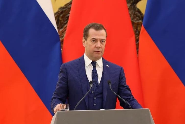 Lufta, Medvedev: Negociatat janë pamundura derisa Zelensky të jetë në pushtet