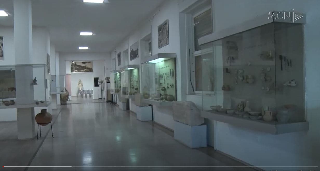  Albanologjia, drejt mbylljes/ Draft për kalimin “në dorën” e Gjinushit (VIDEO)