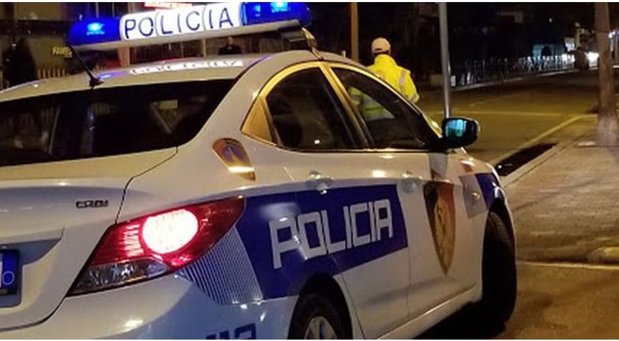 Plagoset me armë zjarri një person në Kuçovë, në kërkim 4 autorët e dyshuar