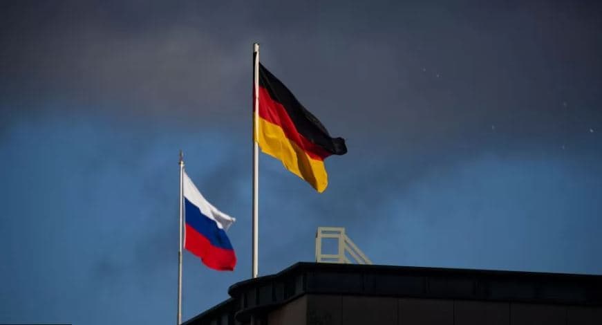 Rusia dëbon qindra gjermanë që punojnë në arsim dhe kulturë