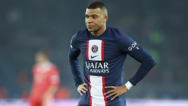 Mbappe qëndron tek Parisi