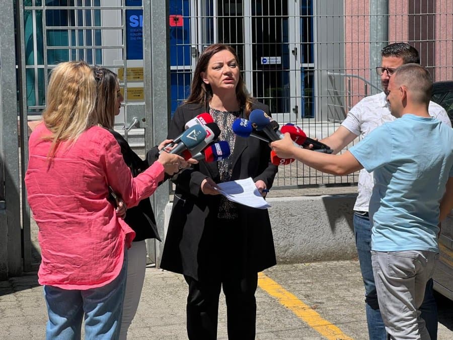  Kallëzoi kryebashkiakun e Kuçovës dhe Salillarin/ Vokshi merret në pyetje nga SPAK