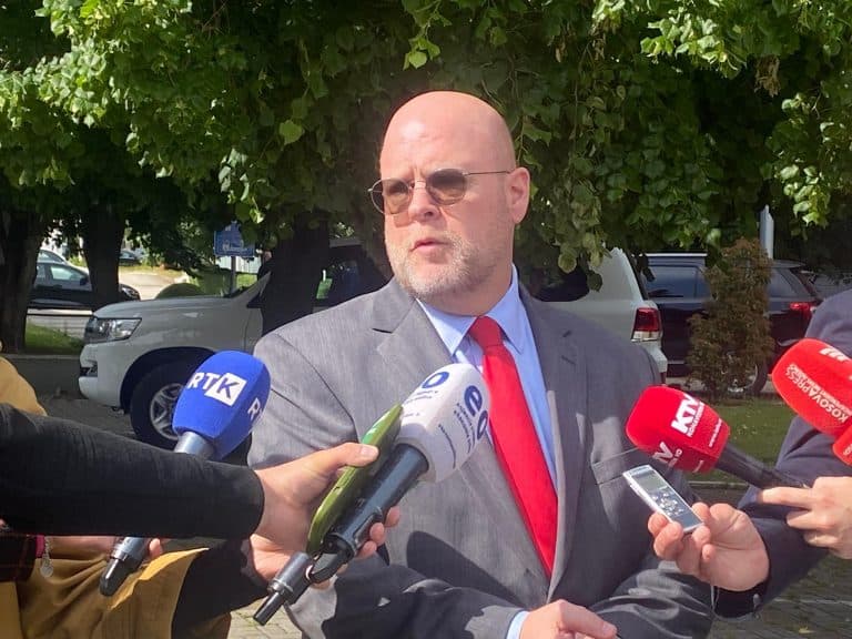 Hovenier pas takimit me Kurtin: Ia përsërita qëndrimet tona, nuk mund të them se ja ndërrova mendjen