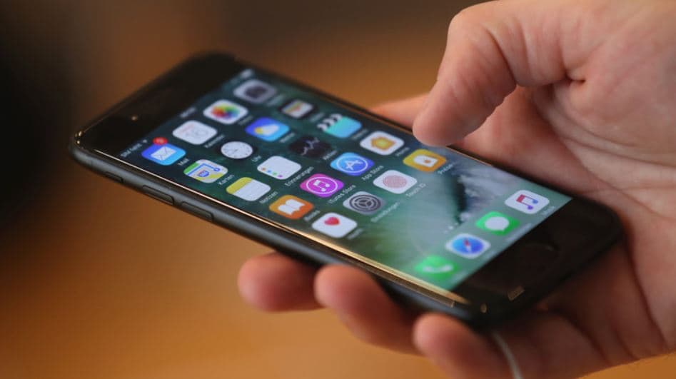 FSB: CIA hakoi iPhone-ët e diplomatëve në Rusi