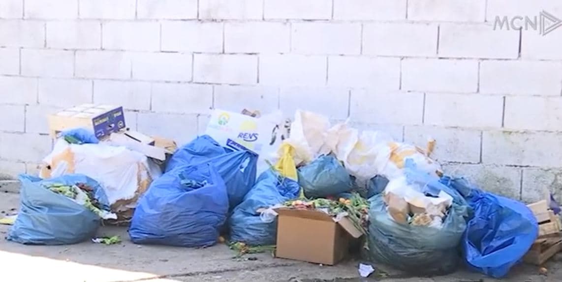 Dështon nisma për qeset plastike, tregjet të mbushura me materiale të dëmshme për mjedisin (VIDEO)